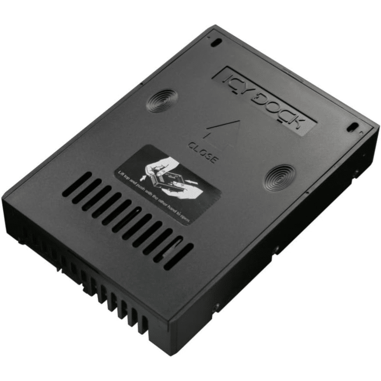 Cremax (ICY DOCK) ICY DOCK MB882SP-1S-2B 2.5 to 3.5inch SSD SATA Hard Drive Converter Retail RD 87789 MB882SP-1S-2B