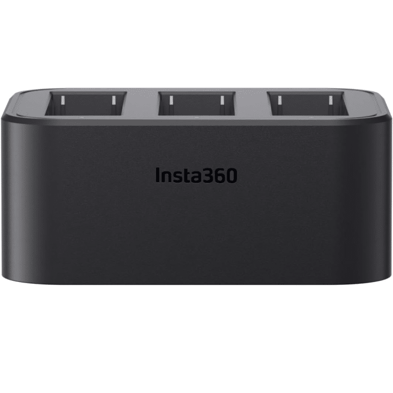 Insta360 Insta360 Accessory CINSAAXE Ace Ace Pro Fast Charge Hub Retail AC 280691 CINSAAXE