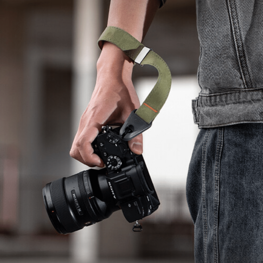 PGYTECH PGYTECH Accessory P-CB-124 Camera Wrist Strap Earth Brown Retail AC 298300 P-CB-124 (2)