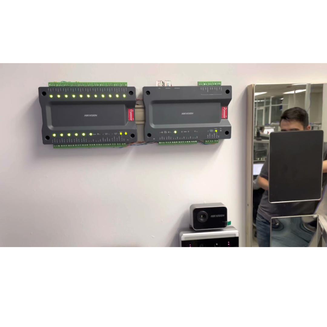HIKVISION - CONTROLADOR DISTRIBUIDO PARA 16 PISOS ADICIONALES - All - 2988 - DS-K2M0016A (6)